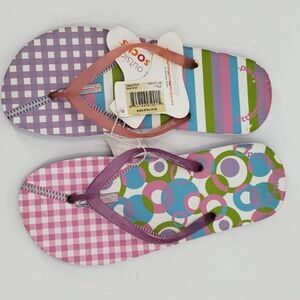 LITTLE MISMATCHED womens 7 lavender printed flip-flops